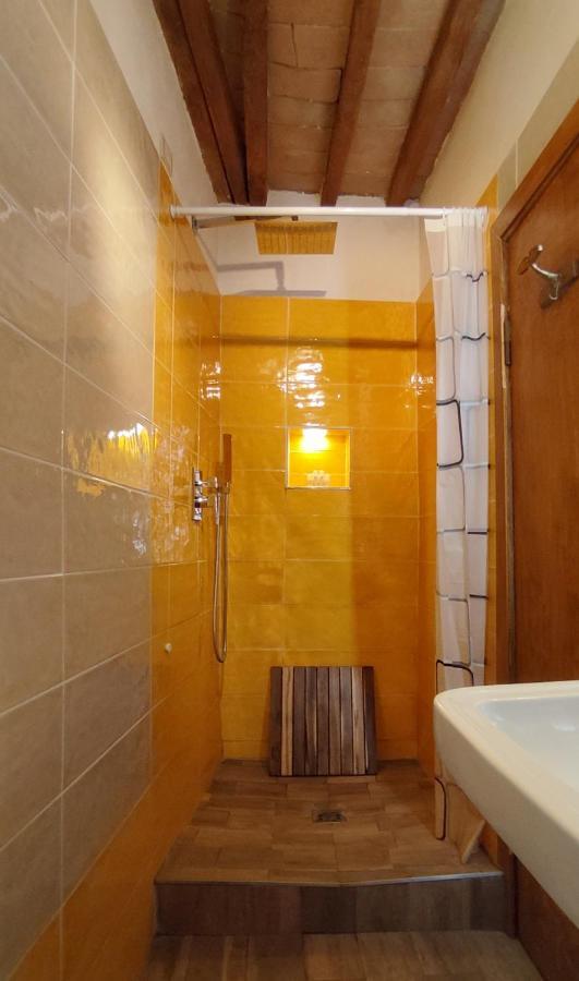 Ferienwohnung Casa Vicolo Delle Chiavi Poggibonsi Exterior foto