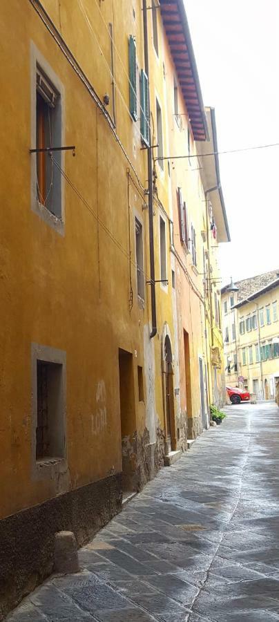 Ferienwohnung Casa Vicolo Delle Chiavi Poggibonsi Exterior foto